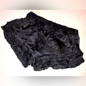 New Silence + Noise Urban Outfitters Ruffled Black Satin Bloomers Shorts - S